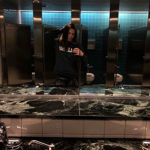 Meet your Posher, Camille